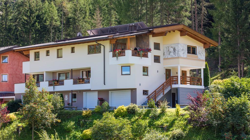 Apart Alpen Langenfeld Exterior photo
